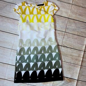 3/$30 The Limited Zip Up S/S Dress 0